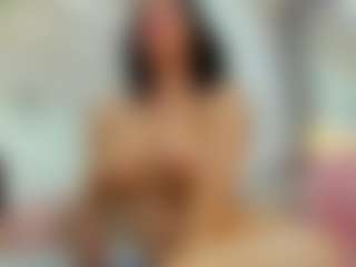 YanaMiana's Live Sex Cam Show
