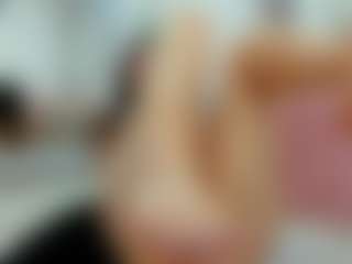 YanaMiana's Live Sex Cam Show