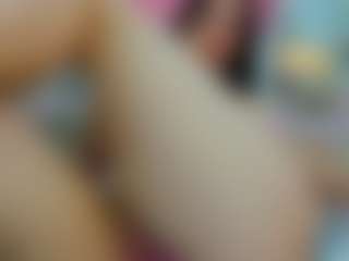 YanaMiana's Live Sex Cam Show