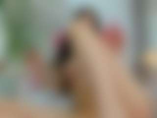 YanaMiana's Live Sex Cam Show
