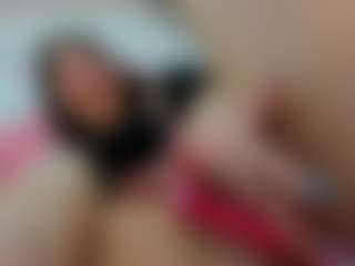 YanaMiana's Live Sex Cam Show