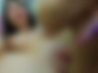 YanaMiana's Live Sex Cam Show