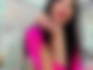 YanaMiana's Live Sex Cam Show
