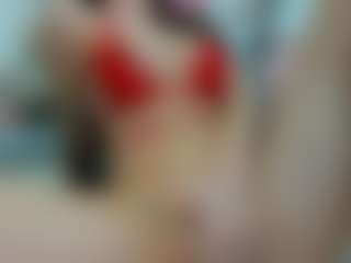 YanaMiana's Live Sex Cam Show
