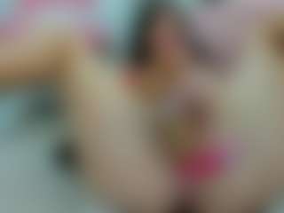YanaMiana's Live Sex Cam Show