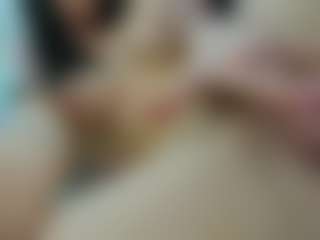 YanaMiana's Live Sex Cam Show