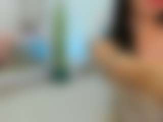 YanaMiana's Live Sex Cam Show