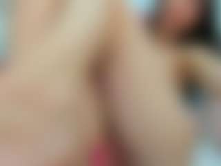 YanaMiana's Live Sex Cam Show
