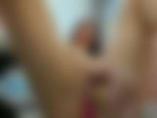 YanaMiana's Live Sex Cam Show