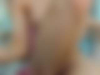 YanaMiana's Live Sex Cam Show