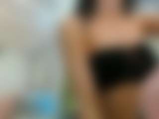Live cam show with YanaMiana - Blowjob on Dolls Live