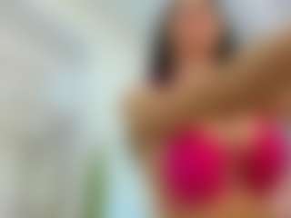YanaMiana's Live Sex Cam Show