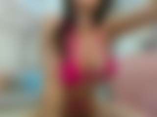 YanaMiana's Live Sex Cam Show