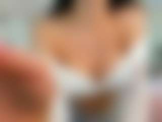 YanaMiana's Live Sex Cam Show