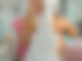 YanaMiana's Live Sex Cam Show