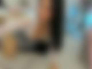 YanaMiana's Live Sex Cam Show