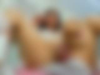 YanaMiana's Live Sex Cam Show