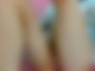 YanaMiana's Live Sex Cam Show