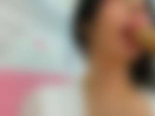 YanaMiana's Live Sex Cam Show
