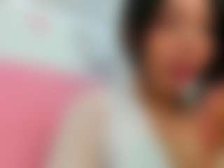 YanaMiana's Live Sex Cam Show