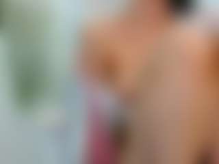 YanaMiana's Live Sex Cam Show