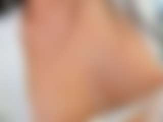 YanaMiana's Live Sex Cam Show