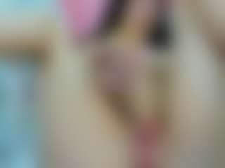 YanaMiana's Live Sex Cam Show