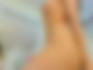 YanaMiana's Live Sex Cam Show