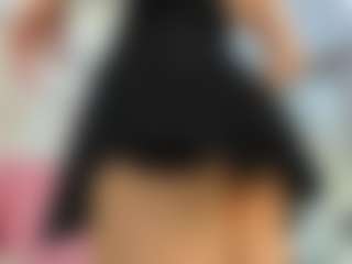 Live cam show with YanaMiana - Erotic Dance on sexylive.show