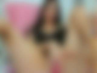 YanaMiana's Live Sex Cam Show