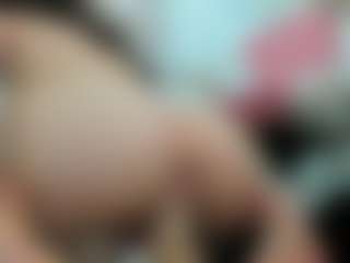 YanaMiana's Live Sex Cam Show