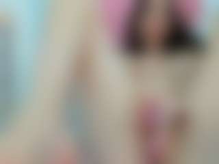 YanaMiana's Live Sex Cam Show