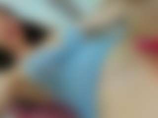 YanaMiana's Live Sex Cam Show