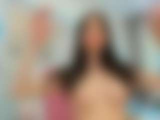 YanaMiana's Live Sex Cam Show