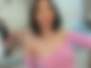YanaMiana's Live Sex Cam Show