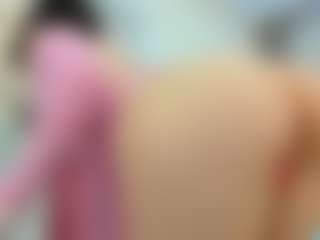YanaMiana's Live Sex Cam Show