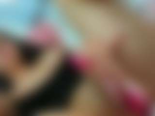 YanaMiana's Live Sex Cam Show