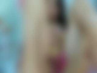 YanaMiana's Live Sex Cam Show