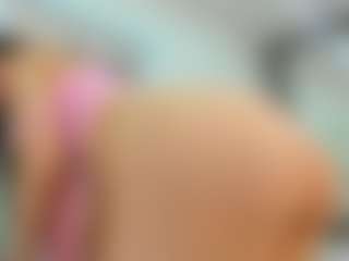 YanaMiana's Live Sex Cam Show