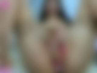 YanaMiana's Live Sex Cam Show