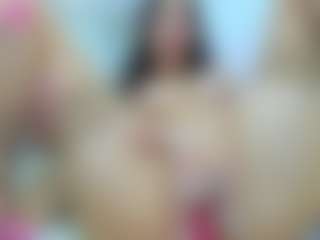 YanaMiana's Live Sex Cam Show