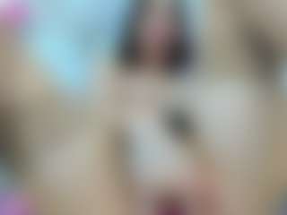 YanaMiana's Live Sex Cam Show