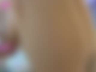 YanaMiana's Live Sex Cam Show