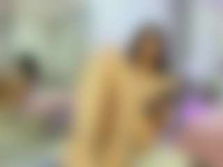 YanaMiana's Live Sex Cam Show