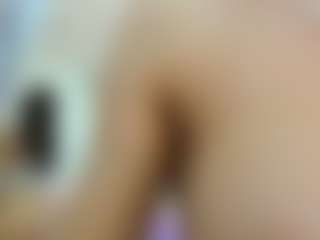 Live cam show with YanaMiana - Butt Plug on Camsoda Late Night