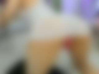 YanaMiana's Live Sex Cam Show