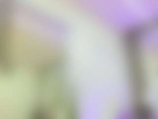 YanaMiana's Live Sex Cam Show