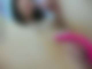 YanaMiana's Live Sex Cam Show