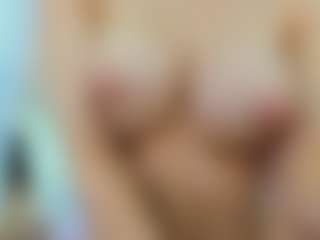 YanaMiana's Live Sex Cam Show