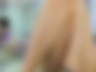YanaMiana's Live Sex Cam Show